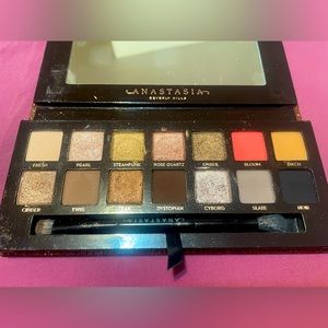 Anastasia Beverly Hills ABH Sultry Eyeshadow Palette- Rare Limited Edition